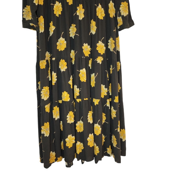 Madewell Button-Front Tier Dress in Fall Flowers - Picture 8 of 12